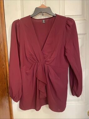 SHEIN Curve Burgundy V-Neck Blouse